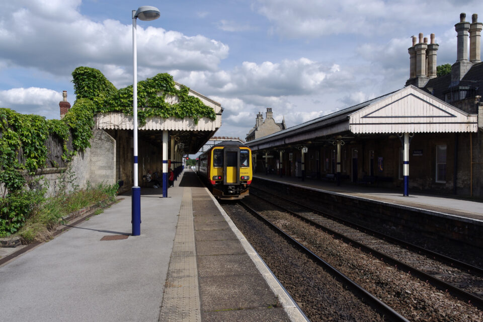 Worksop_railway_station